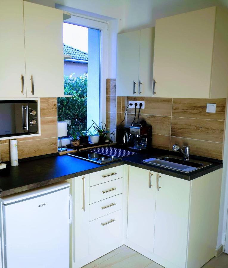 Arvalanyhaj Home Apartman Herceghalom Ngoại thất bức ảnh