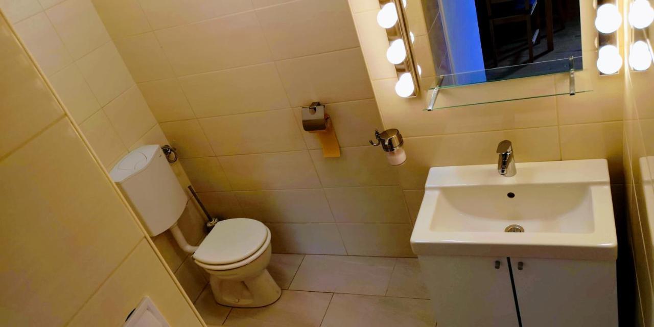 Arvalanyhaj Home Apartman Herceghalom Ngoại thất bức ảnh